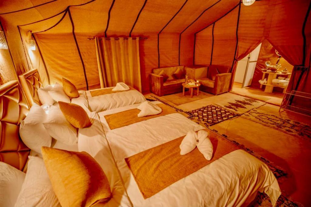 Отель Palmyra Luxury Camp Мерзуга Экстерьер фото