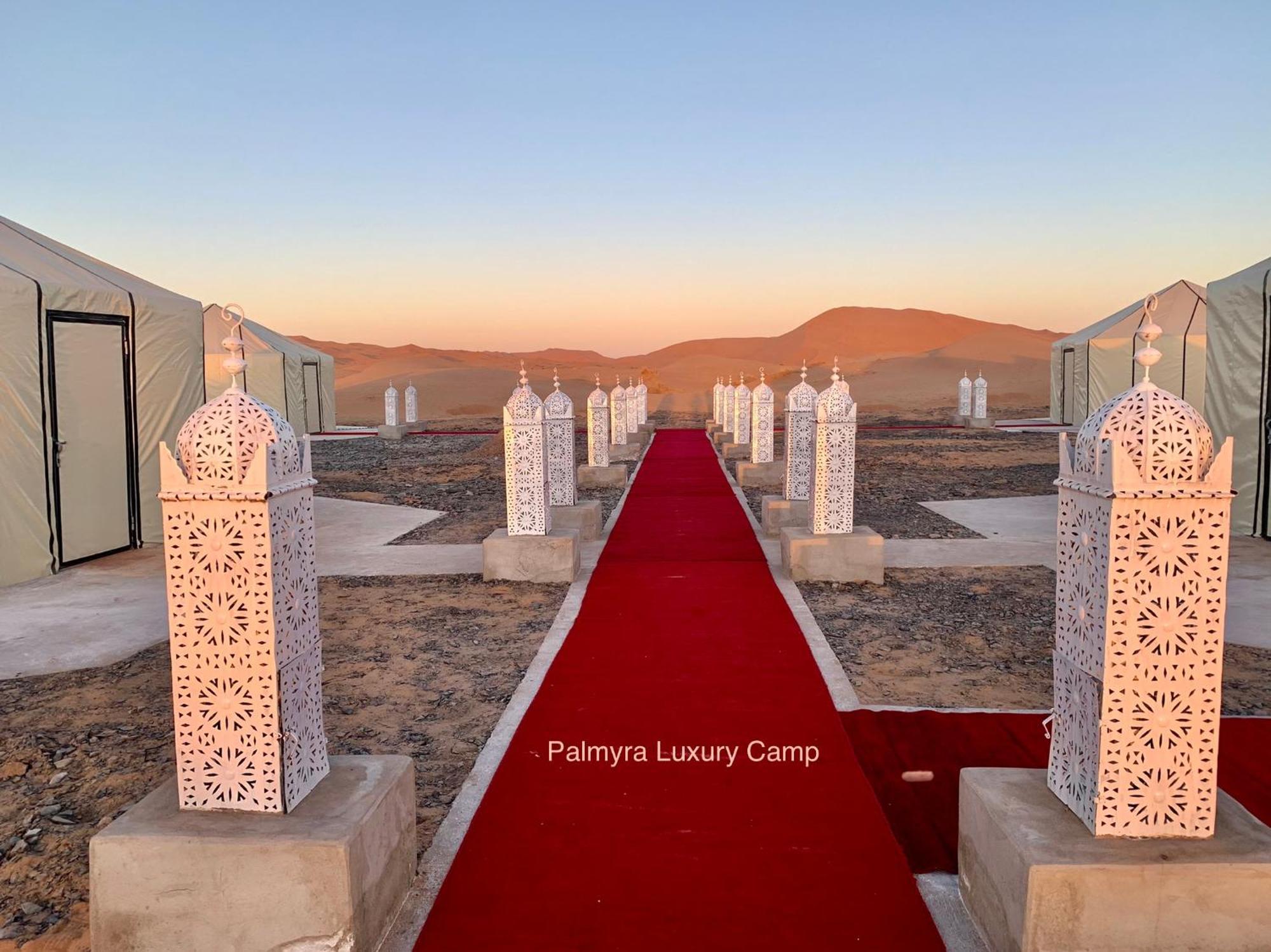 Отель Palmyra Luxury Camp Мерзуга Экстерьер фото